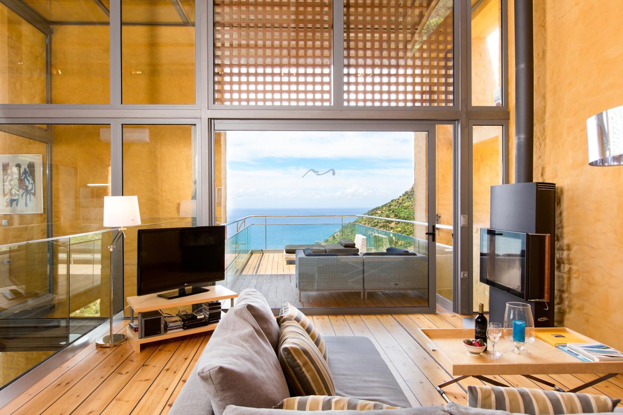 Beachfront Ravdoucha Epavlis Eleni Villa - Pool, Hot Tub, Gym, Sauna, Private Parking, Wifi Chrissi Akti Chania Exterior foto