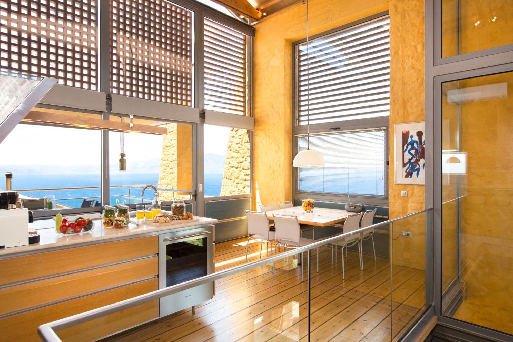 Beachfront Ravdoucha Epavlis Eleni Villa - Pool, Hot Tub, Gym, Sauna, Private Parking, Wifi Chrissi Akti Chania Exterior foto