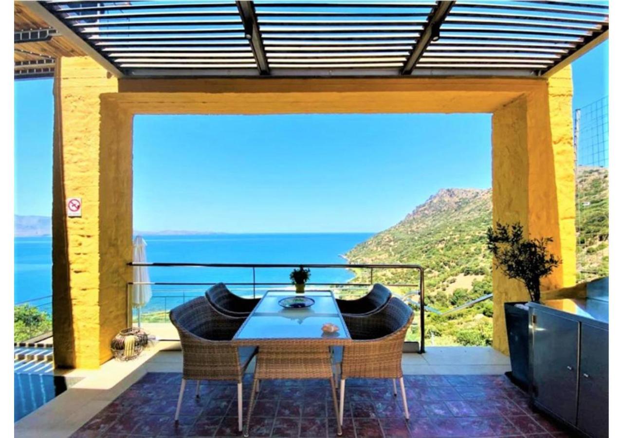Beachfront Ravdoucha Epavlis Eleni Villa - Pool, Hot Tub, Gym, Sauna, Private Parking, Wifi Chrissi Akti Chania Exterior foto